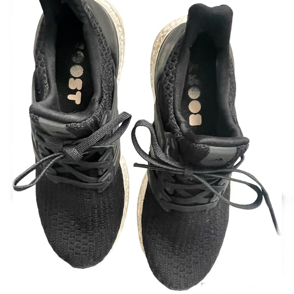 ADIDAS | ULTRABOOST WOMENS SHOES | SIZE 8 - Picture 7 of 9